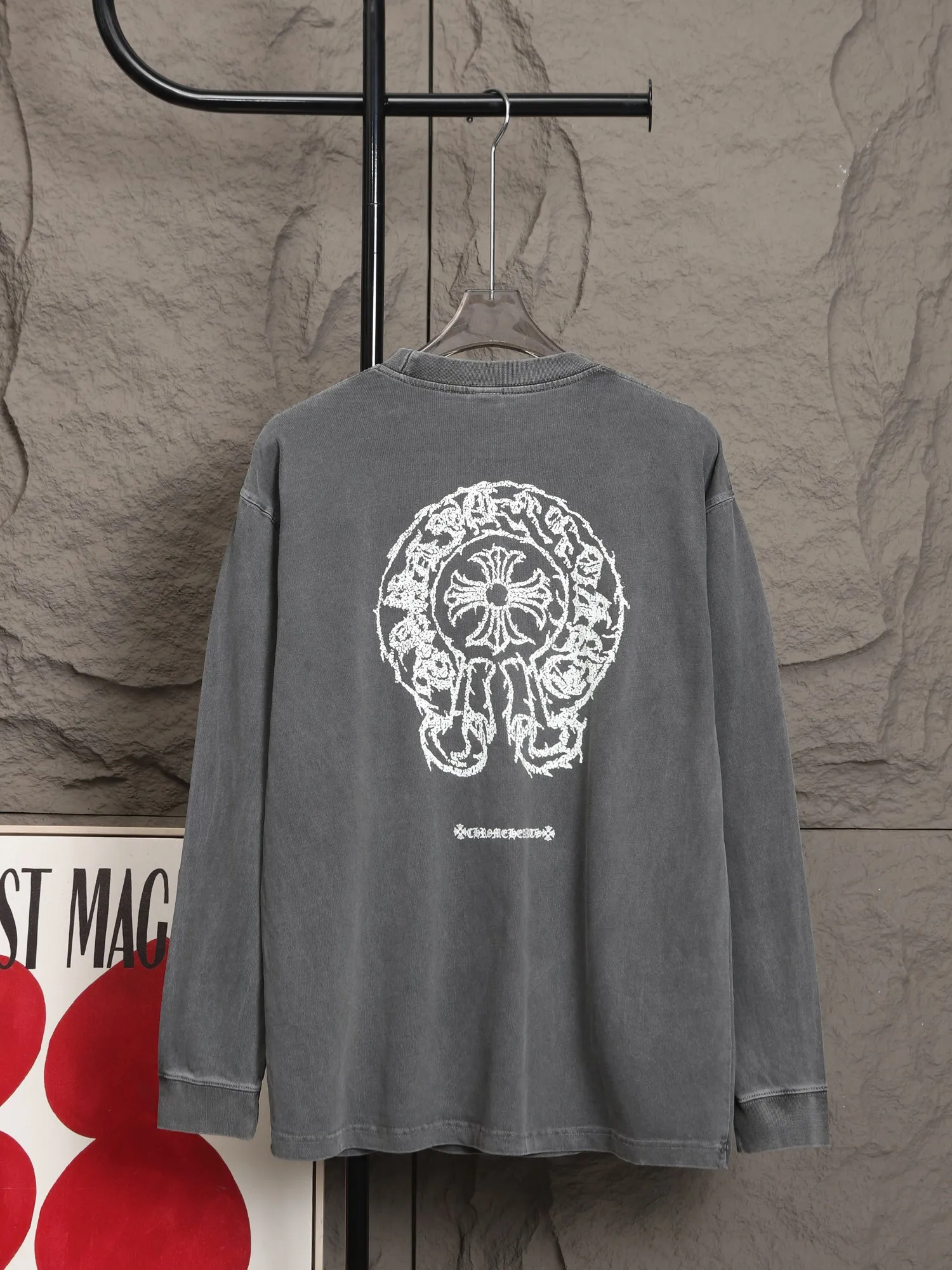 🅿️280 High-quality 25803 2025 early autumn new release🔥 Croxin washed distressed disc length T, 270g high weight double yarn plain fabric, and both the fabric and the garment have been washed, which is equivalent to two washing processes to prevent shrinkage.